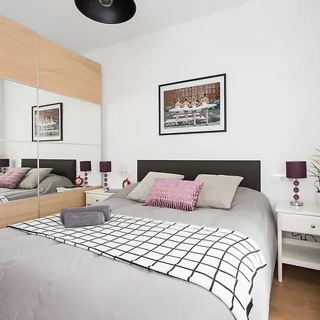 Apartment Opening Doors Sagrada Familia Ii